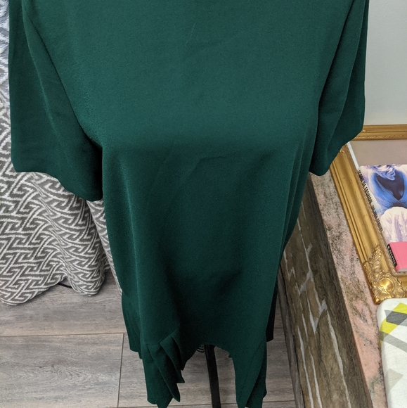 Zara forest green pleated side short sleeve dress - Picture 12 of 13
